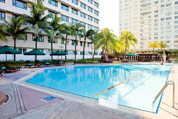 ***** Szálloda New World Makati Hotel, Manila Makati City Fülöp-szigetek